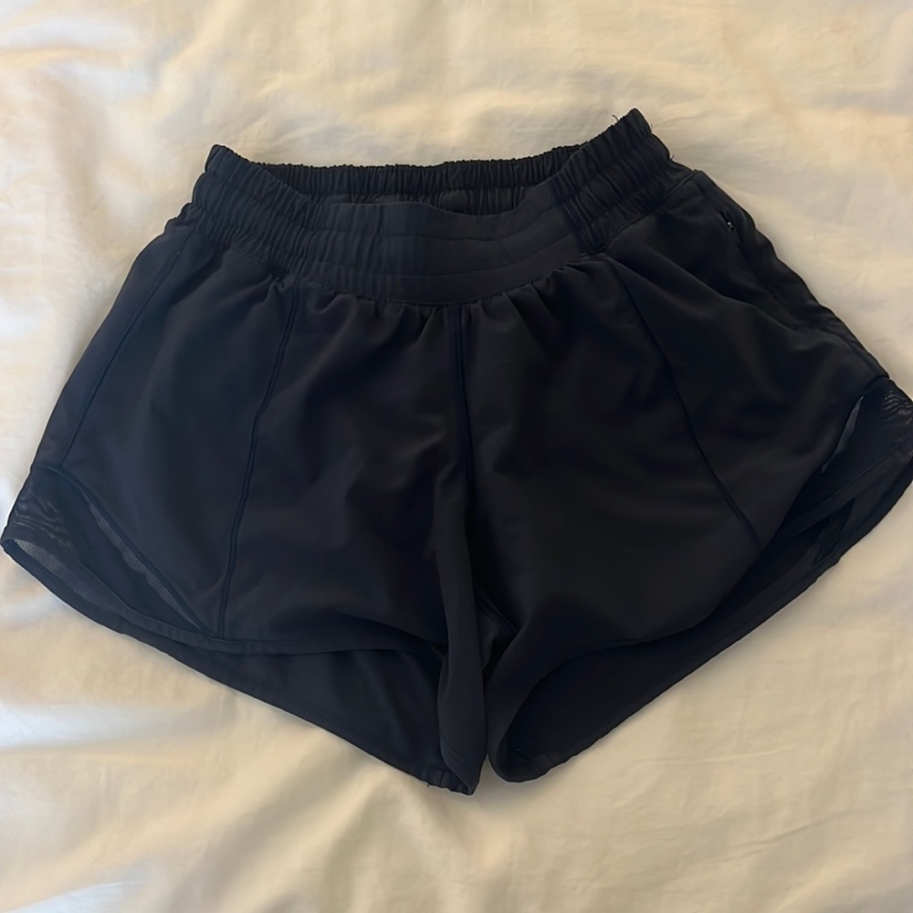 Lululemon Hotty Hot navy shorts size 2.
